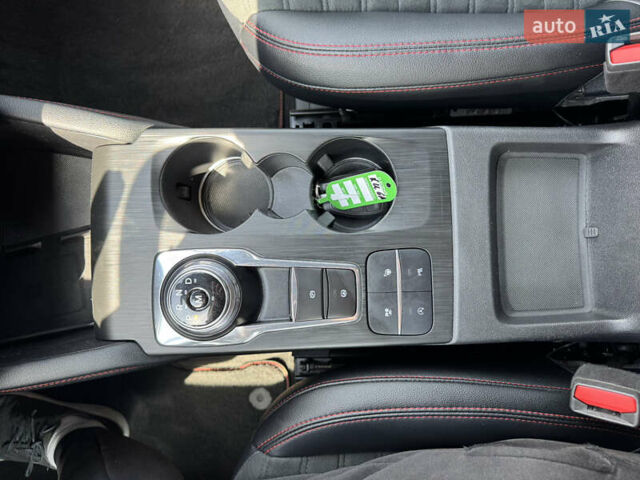 Форд Куга 2021 у Червонограде на Automoto.ua Сірий Форд Куга, об'ємом двигуна 2 л та пробігом 232 тис. км за 22470 $, фото 43 на Automoto.ua