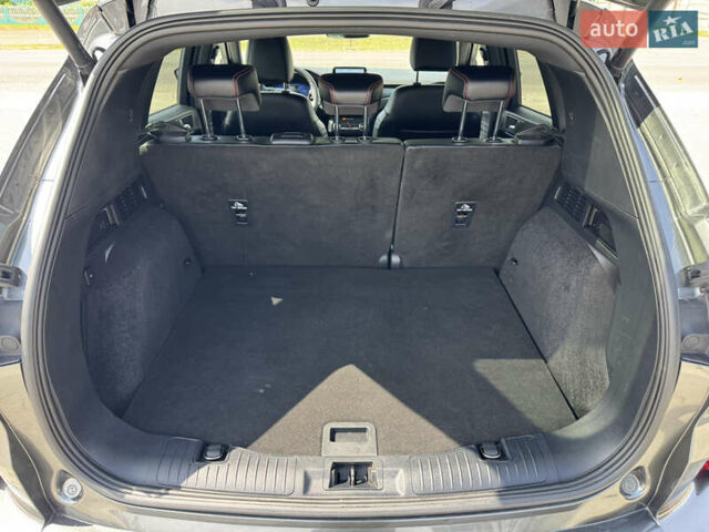 Форд Куга 2021 у Червонограде на Automoto.ua Сірий Форд Куга, об'ємом двигуна 2 л та пробігом 232 тис. км за 22470 $, фото 21 на Automoto.ua