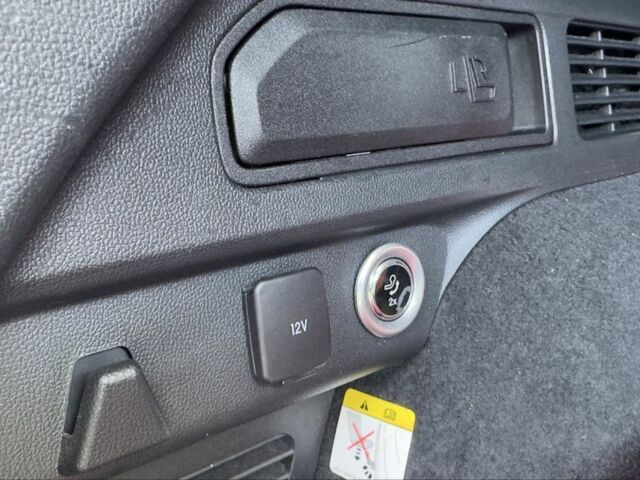 Форд Куга 2021 у Львові на Automoto.ua Сірий Форд Куга, об'ємом двигуна 2.5 л та пробігом 196 тис. км за 20900 $, фото 6 на Automoto.ua