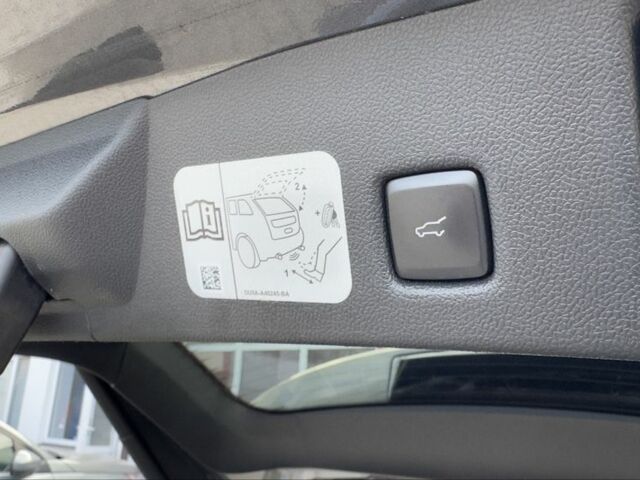 Форд Куга 2021 у Львові на Automoto.ua Сірий Форд Куга, об'ємом двигуна 2.5 л та пробігом 196 тис. км за 20900 $, фото 7 на Automoto.ua