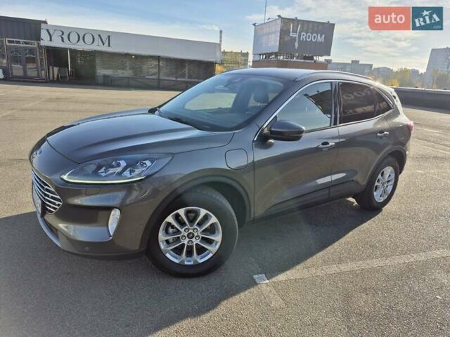 Сірий Форд Куга, об'ємом двигуна 2.49 л та пробігом 27 тис. км за 27200 $, фото 7 на Automoto.ua