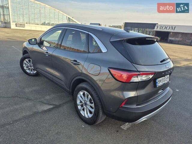 Сірий Форд Куга, об'ємом двигуна 2.49 л та пробігом 27 тис. км за 27200 $, фото 38 на Automoto.ua