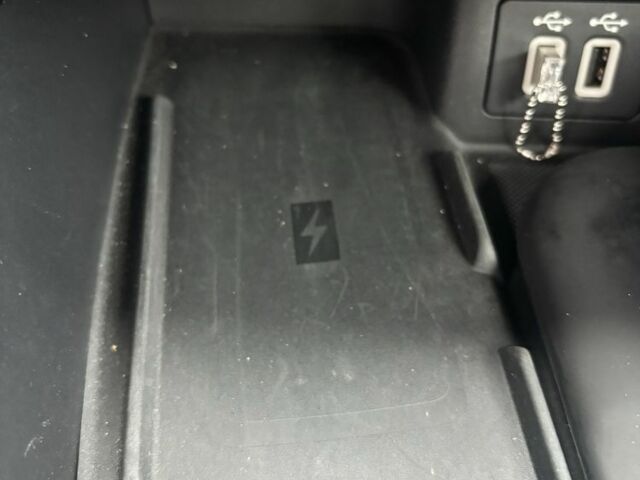 Серый Форд Куга, объемом двигателя 1.5 л и пробегом 26 тыс. км за 24700 $, фото 11 на Automoto.ua