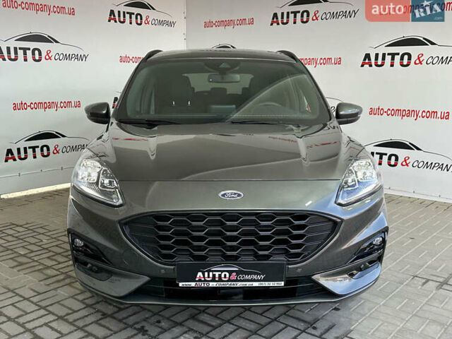 Сірий Форд Куга, об'ємом двигуна 1.5 л та пробігом 6 тис. км за 28950 $, фото 1 на Automoto.ua