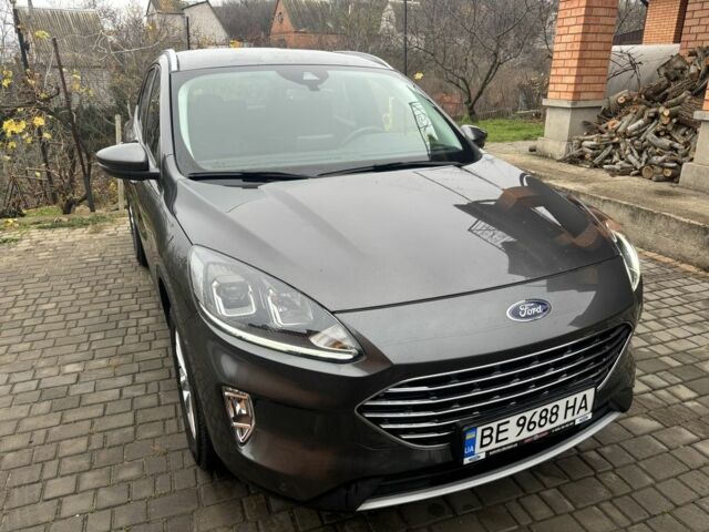 Серый Форд Куга, объемом двигателя 1.5 л и пробегом 26 тыс. км за 24700 $, фото 1 на Automoto.ua