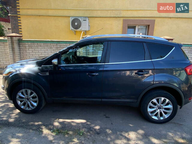 Синий Форд Куга, объемом двигателя 2 л и пробегом 212 тыс. км за 11099 $, фото 2 на Automoto.ua