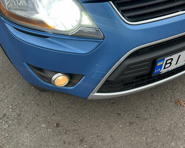 Синий Форд Куга, объемом двигателя 2.52 л и пробегом 192 тыс. км за 10000 $, фото 9 на Automoto.ua