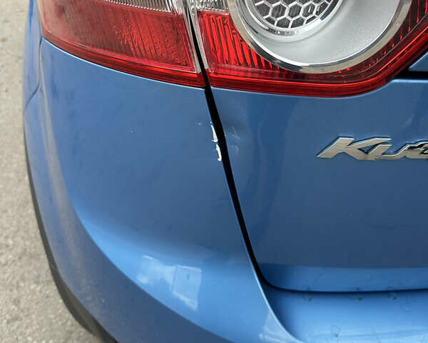 Синий Форд Куга, объемом двигателя 2.52 л и пробегом 192 тыс. км за 10000 $, фото 10 на Automoto.ua