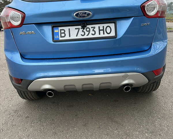 Синий Форд Куга, объемом двигателя 2.52 л и пробегом 192 тыс. км за 10000 $, фото 4 на Automoto.ua