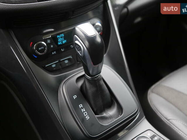 Форд Куга 2013 в Киеве на Automoto.ua Синий Форд Куга, объемом двигателя 2 л и пробегом 141 тыс. км за 12500 $, фото 20 на Automoto.ua