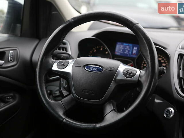 Форд Куга 2013 в Киеве на Automoto.ua Синий Форд Куга, объемом двигателя 2 л и пробегом 141 тыс. км за 12500 $, фото 15 на Automoto.ua