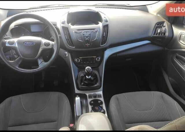 Синій Форд Куга, об'ємом двигуна 2 л та пробігом 214 тис. км за 10500 $, фото 5 на Automoto.ua