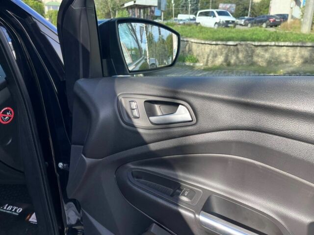 Синій Форд Куга, об'ємом двигуна 2 л та пробігом 211 тис. км за 14800 $, фото 12 на Automoto.ua