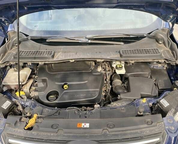 Синій Форд Куга, об'ємом двигуна 2 л та пробігом 214 тис. км за 10500 $, фото 6 на Automoto.ua