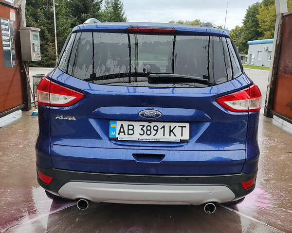 Синий Форд Куга, объемом двигателя 2 л и пробегом 242 тыс. км за 13900 $, фото 1 на Automoto.ua