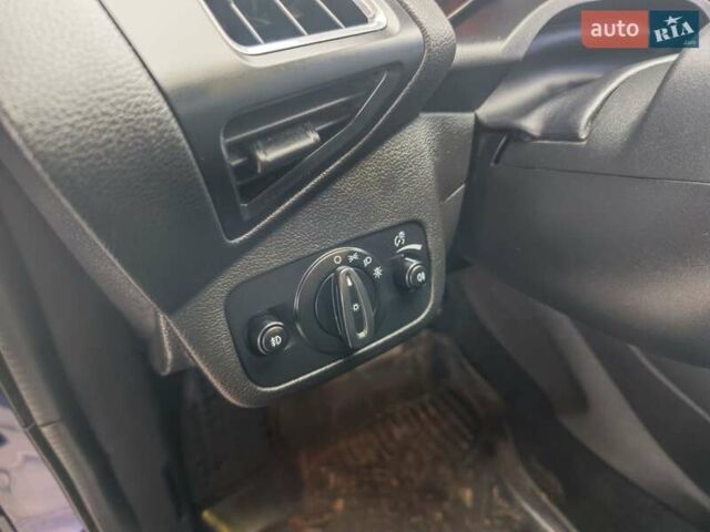 Синій Форд Куга, об'ємом двигуна 2 л та пробігом 180 тис. км за 11999 $, фото 24 на Automoto.ua