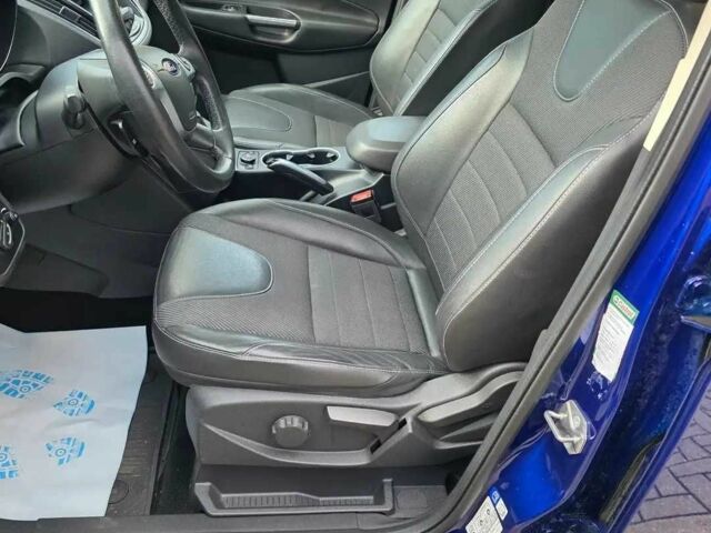 Синій Форд Куга, об'ємом двигуна 1.5 л та пробігом 58 тис. км за 9000 $, фото 11 на Automoto.ua