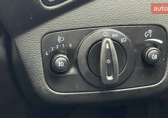 Синій Форд Куга, об'ємом двигуна 1.5 л та пробігом 146 тис. км за 15800 $, фото 32 на Automoto.ua