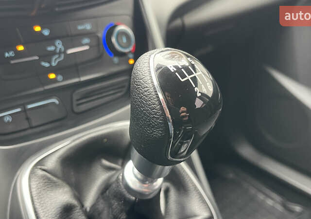 Синій Форд Куга, об'ємом двигуна 1.5 л та пробігом 146 тис. км за 15800 $, фото 37 на Automoto.ua