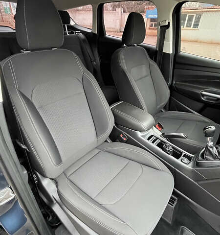 Синій Форд Куга, об'ємом двигуна 1.5 л та пробігом 146 тис. км за 15800 $, фото 23 на Automoto.ua