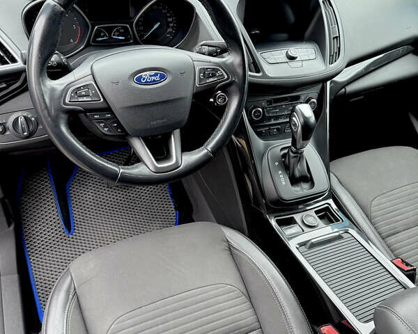 Синій Форд Куга, об'ємом двигуна 1.5 л та пробігом 54 тис. км за 19700 $, фото 6 на Automoto.ua