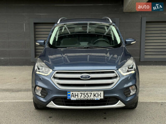 Синий Форд Куга, объемом двигателя 1.5 л и пробегом 18 тыс. км за 21500 $, фото 3 на Automoto.ua