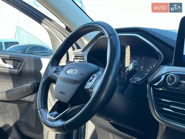 Синий Форд Куга, объемом двигателя 1.5 л и пробегом 151 тыс. км за 20990 $, фото 43 на Automoto.ua