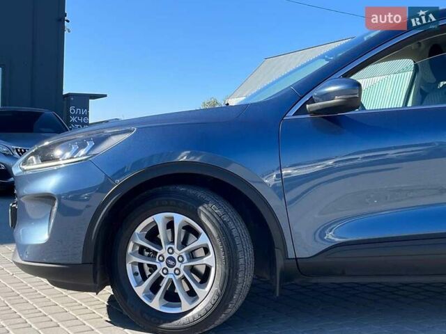 Синий Форд Куга, объемом двигателя 1.5 л и пробегом 151 тыс. км за 20990 $, фото 8 на Automoto.ua