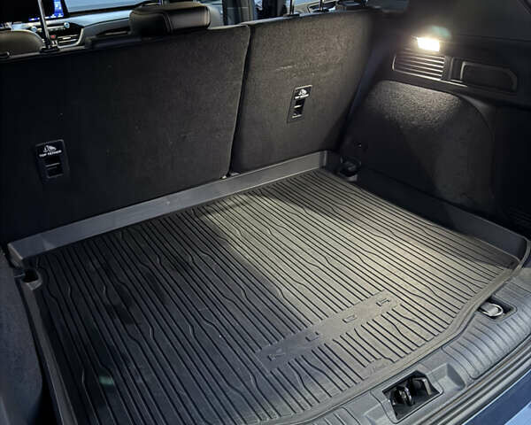 Синій Форд Куга, об'ємом двигуна 1.5 л та пробігом 28 тис. км за 26900 $, фото 25 на Automoto.ua