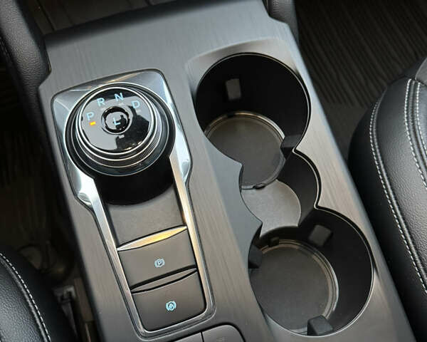 Синій Форд Куга, об'ємом двигуна 1.5 л та пробігом 28 тис. км за 26900 $, фото 18 на Automoto.ua