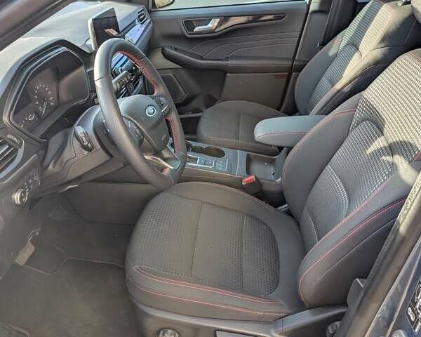 Синий Форд Куга, объемом двигателя 1.5 л и пробегом 11 тыс. км за 26000 $, фото 12 на Automoto.ua