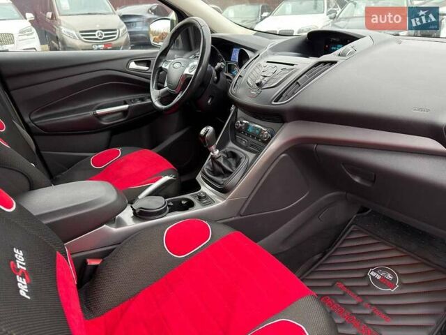 Форд Куга 2013 в Харькове на Automoto.ua Зеленый Форд Куга, объемом двигателя 2 л и пробегом 157 тыс. км за 12800 $, фото 18 на Automoto.ua