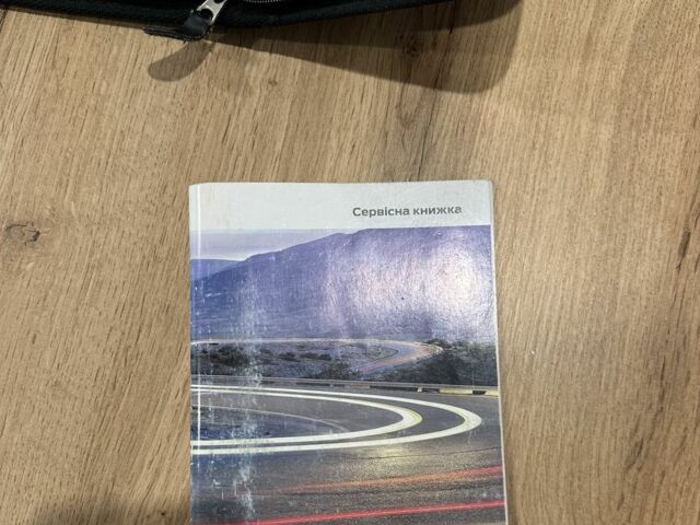 Зелений Форд Куга, об'ємом двигуна 2 л та пробігом 189 тис. км за 12999 $, фото 20 на Automoto.ua