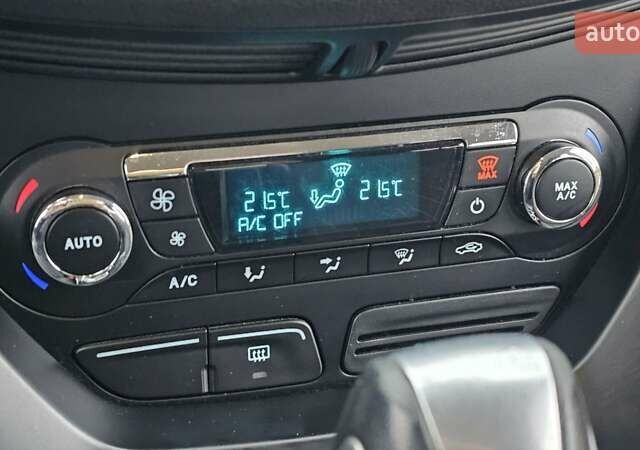 Зелений Форд Куга, об'ємом двигуна 2 л та пробігом 155 тис. км за 12500 $, фото 30 на Automoto.ua