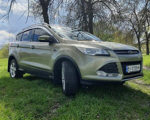 Зелений Форд Куга, об'ємом двигуна 2 л та пробігом 183 тис. км за 14200 $, фото 28 на Automoto.ua