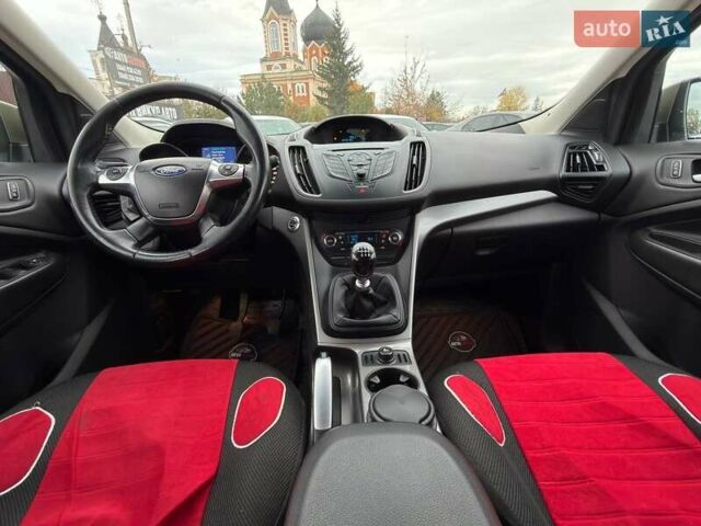 Форд Куга 2013 в Харькове на Automoto.ua Зеленый Форд Куга, объемом двигателя 2 л и пробегом 157 тыс. км за 12800 $, фото 22 на Automoto.ua