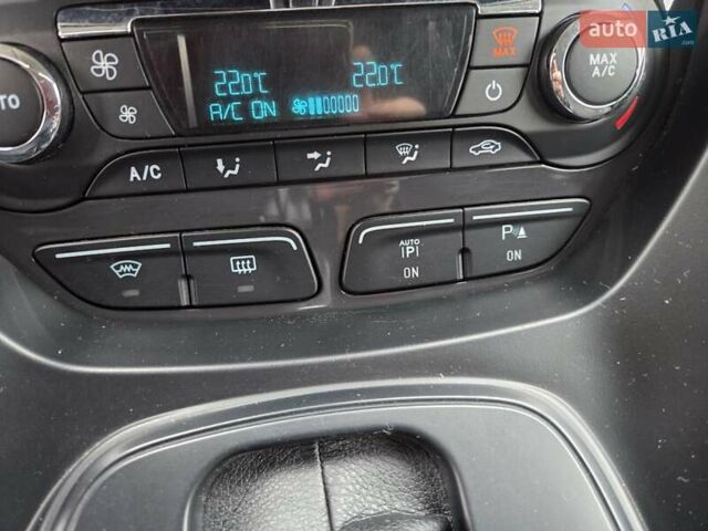 Зеленый Форд Куга, объемом двигателя 2 л и пробегом 262 тыс. км за 13300 $, фото 17 на Automoto.ua