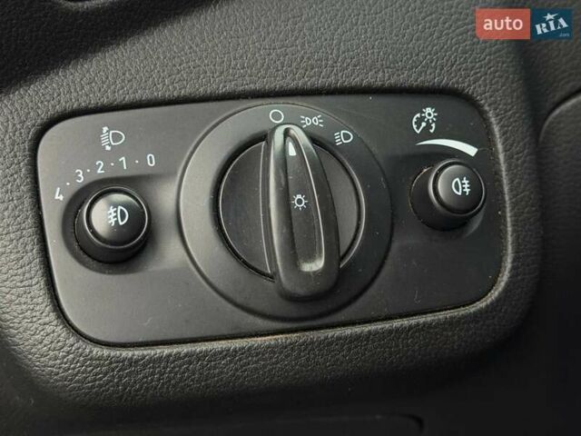 Форд Куга 2013 в Харькове на Automoto.ua Зеленый Форд Куга, объемом двигателя 2 л и пробегом 157 тыс. км за 12800 $, фото 36 на Automoto.ua