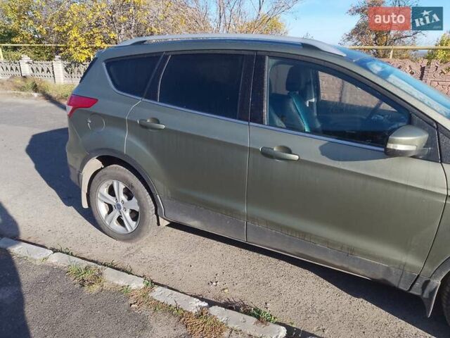 Форд Куга 2013 в Великой Александровке на Automoto.ua Зеленый Форд Куга, объемом двигателя 2 л и пробегом 190 тыс. км за 12000 $, фото 5 на Automoto.ua