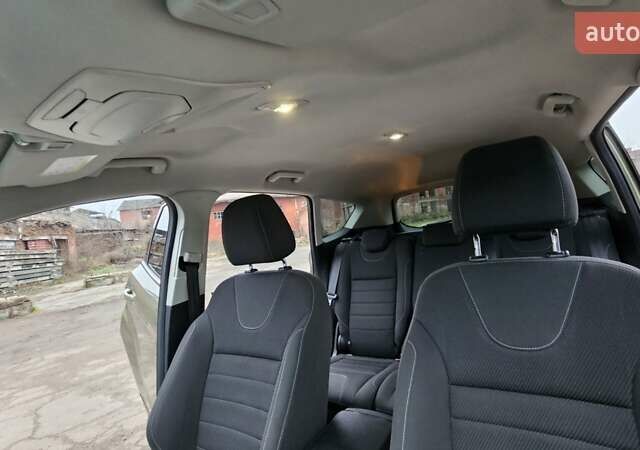 Зелений Форд Куга, об'ємом двигуна 2 л та пробігом 155 тис. км за 12500 $, фото 32 на Automoto.ua