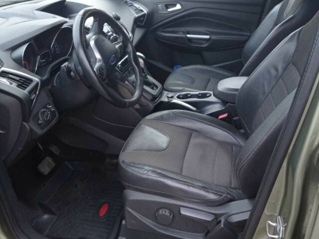 Зелений Форд Куга, об'ємом двигуна 2 л та пробігом 232 тис. км за 11700 $, фото 6 на Automoto.ua