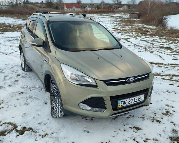 Зелений Форд Куга, об'ємом двигуна 2 л та пробігом 190 тис. км за 12900 $, фото 6 на Automoto.ua