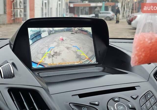 Зелений Форд Куга, об'ємом двигуна 2 л та пробігом 155 тис. км за 12500 $, фото 29 на Automoto.ua