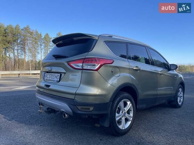 Зелений Форд Куга, об'ємом двигуна 2 л та пробігом 196 тис. км за 12000 $, фото 6 на Automoto.ua