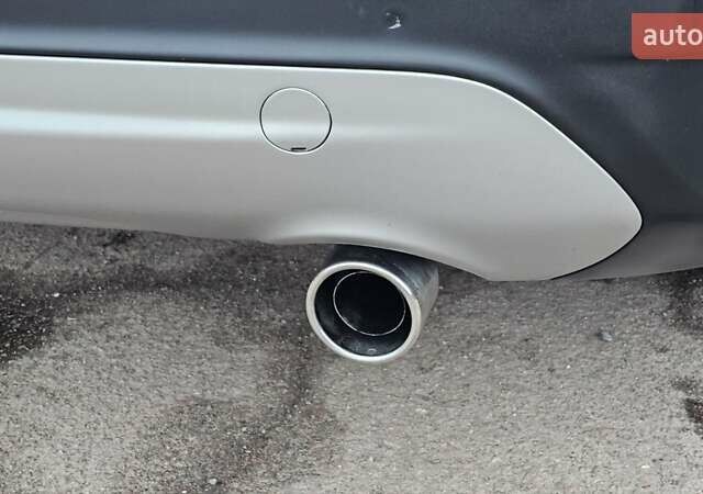 Зелений Форд Куга, об'ємом двигуна 2 л та пробігом 155 тис. км за 12500 $, фото 16 на Automoto.ua