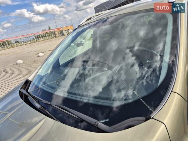 Зеленый Форд Куга, объемом двигателя 2 л и пробегом 241 тыс. км за 13500 $, фото 22 на Automoto.ua