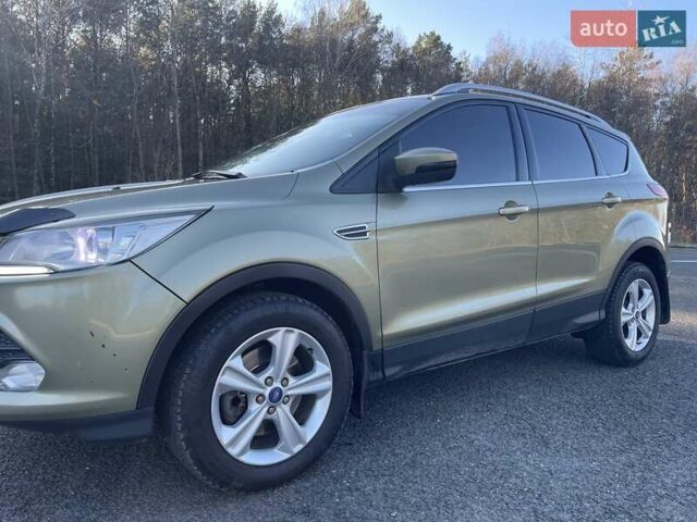 Зелений Форд Куга, об'ємом двигуна 2 л та пробігом 196 тис. км за 12000 $, фото 13 на Automoto.ua