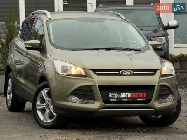 Форд Куга 2013 в Харькове на Automoto.ua Зеленый Форд Куга, объемом двигателя 2 л и пробегом 157 тыс. км за 12800 $, фото 5 на Automoto.ua