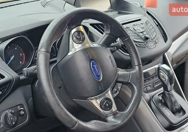 Зелений Форд Куга, об'ємом двигуна 2 л та пробігом 155 тис. км за 12500 $, фото 34 на Automoto.ua