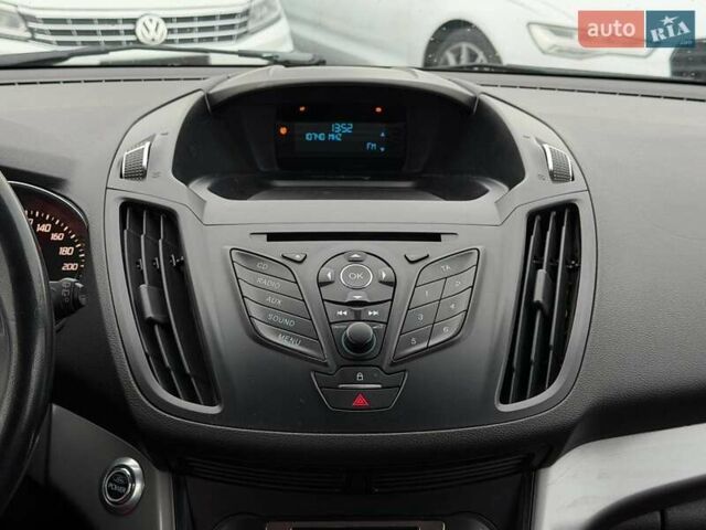 Форд Куга 2013 в Харькове на Automoto.ua Зеленый Форд Куга, объемом двигателя 2 л и пробегом 157 тыс. км за 12800 $, фото 31 на Automoto.ua